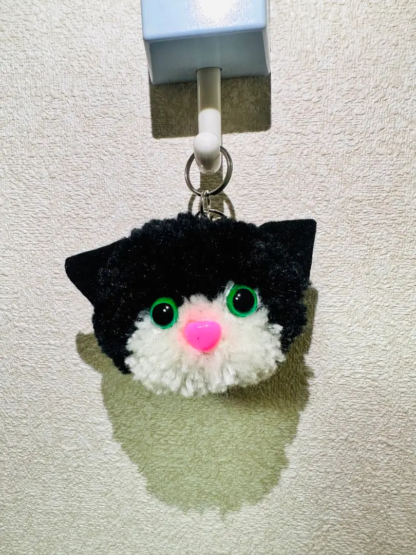 Thumbnail of ★ Handmade ★ Cat Pom-Pom Keychain