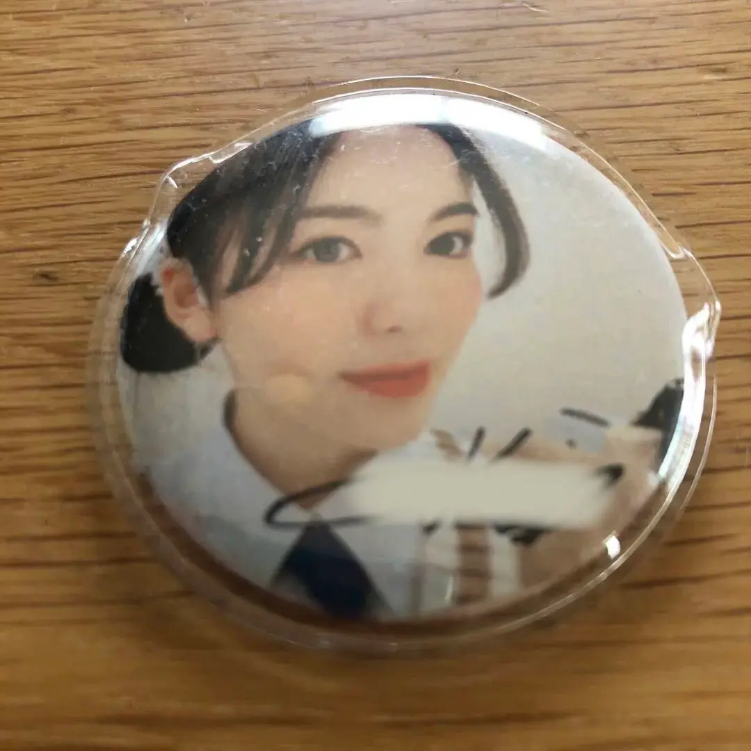 Thumbnail of Girls2, Kurea Masuda - Handmade, Fan Meeting Exclusive Souvenir Can Badge, Signed