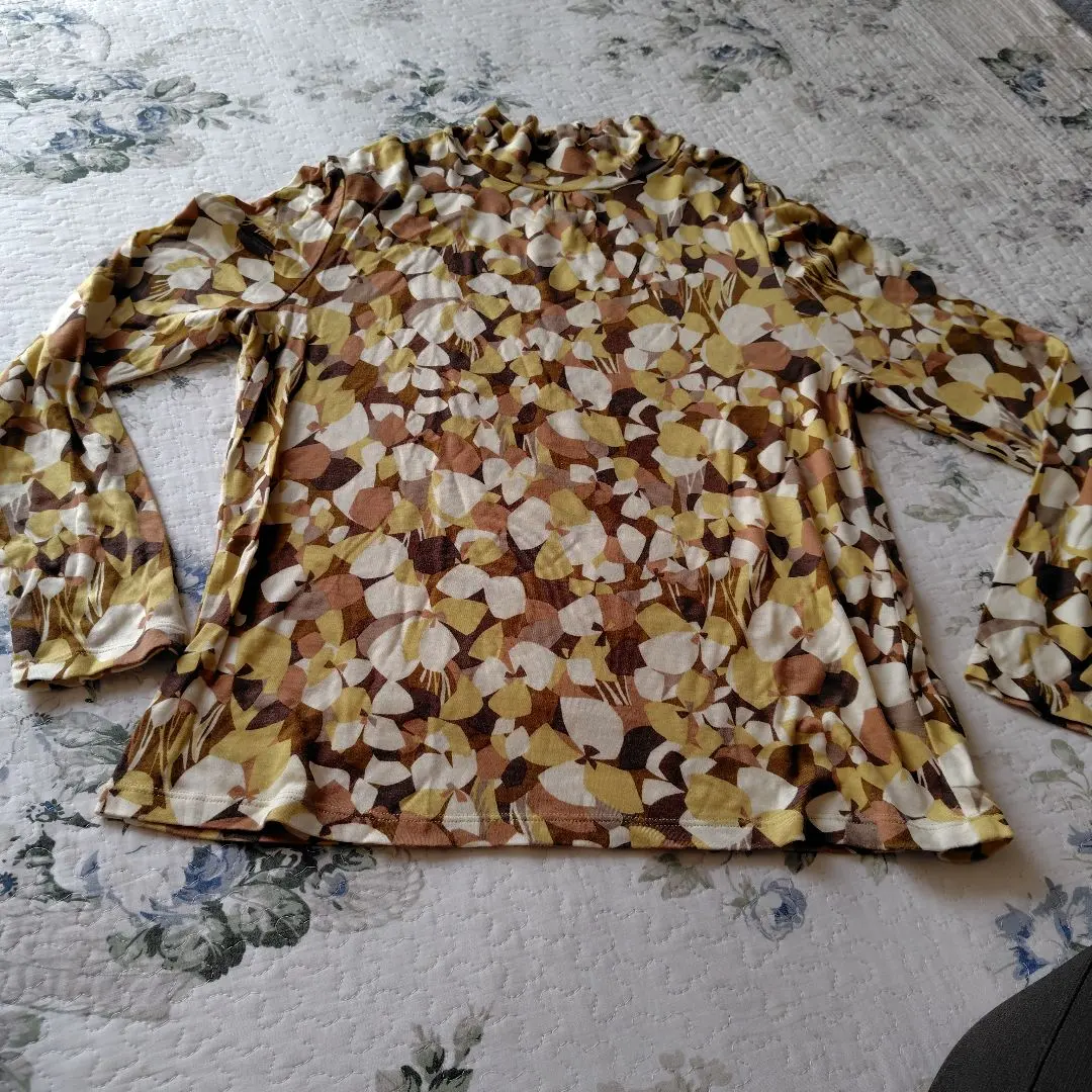 Thumbnail of Leilian Floral Turtleneck Long Sleeve Top