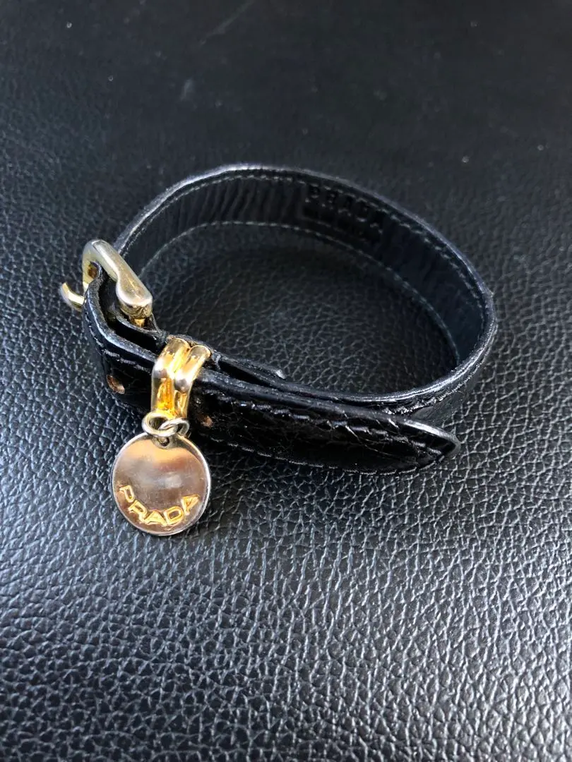 PRADA　ヴィンテージ　ブレスレット 中古・古着通販】PRADA (プラダ) BRACCIALI I METALLO ロゴ