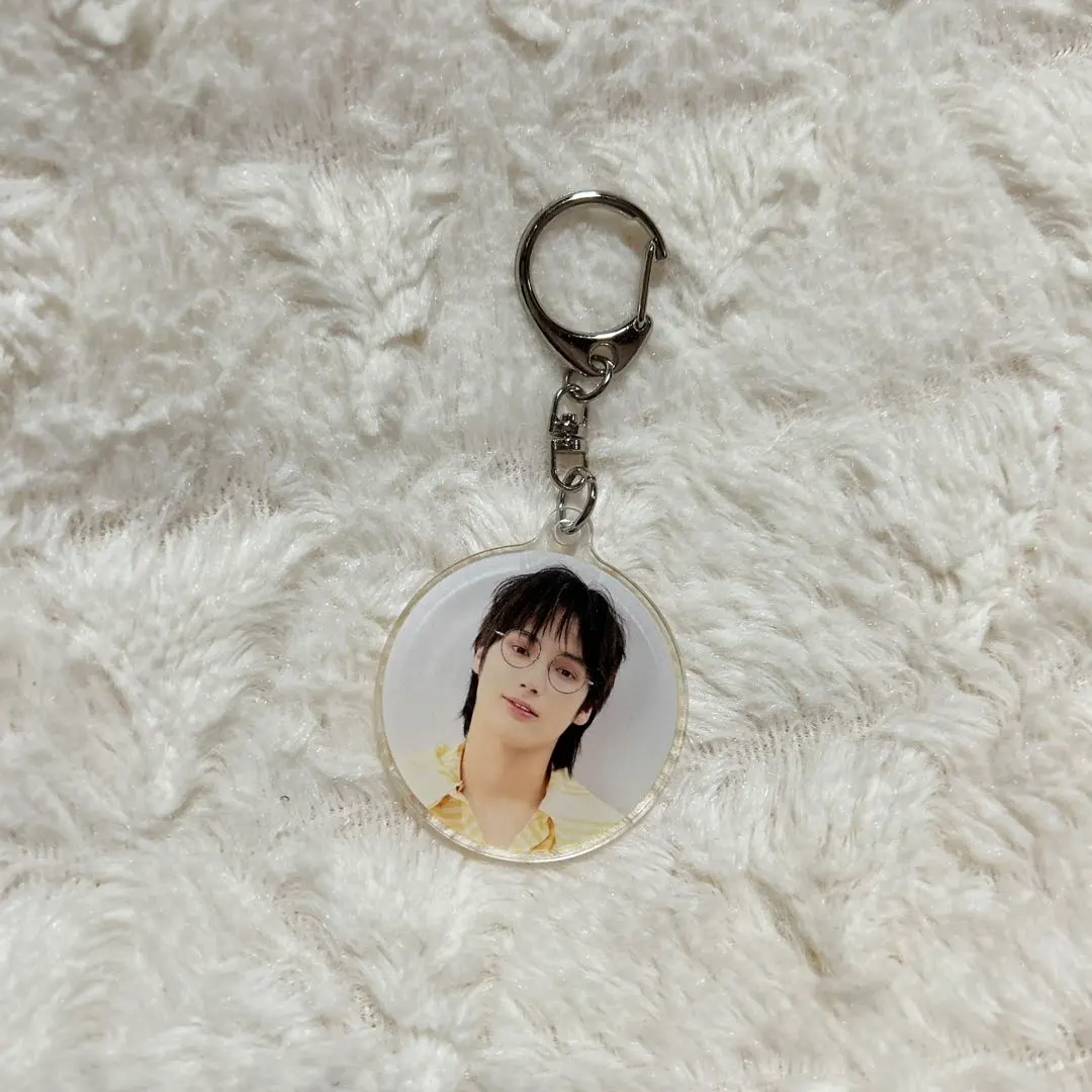 Thumbnail of TXT Huening Kai FC-exclusive keychain
