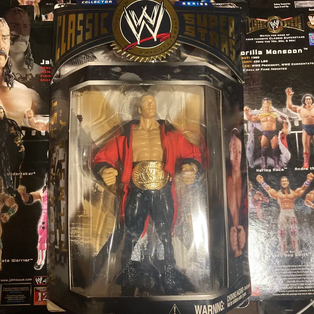 ワンマンギャング　WWEクラシックスーパースター Amazon.com: WWE Classic Superstars Collector Series Figure