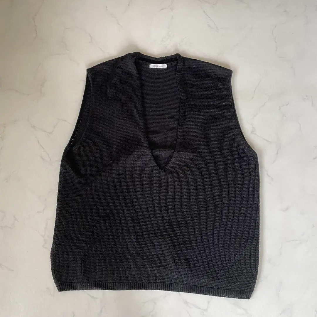 Thumbnail of Plage Plage Vest Knit Black V-neck