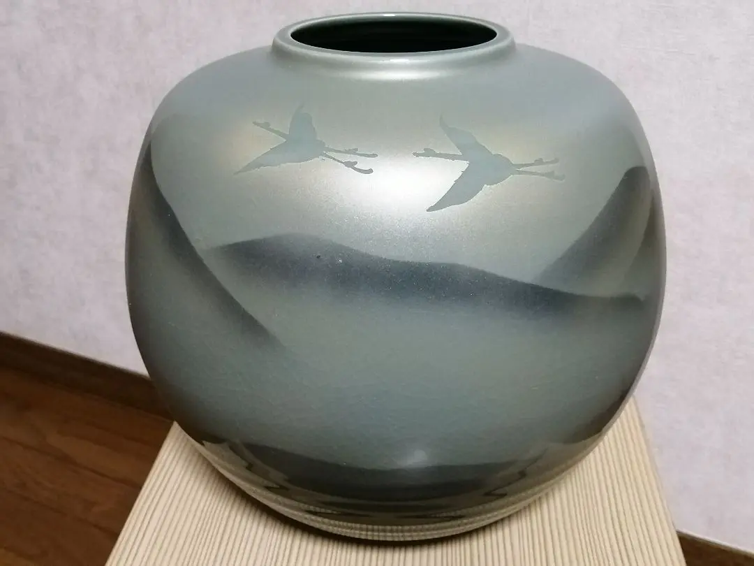 九谷焼 香祥 作　久谷花入れです 楽天市場】【価格見直し】【2025/07/16】九谷焼 香祥 ◇【花器