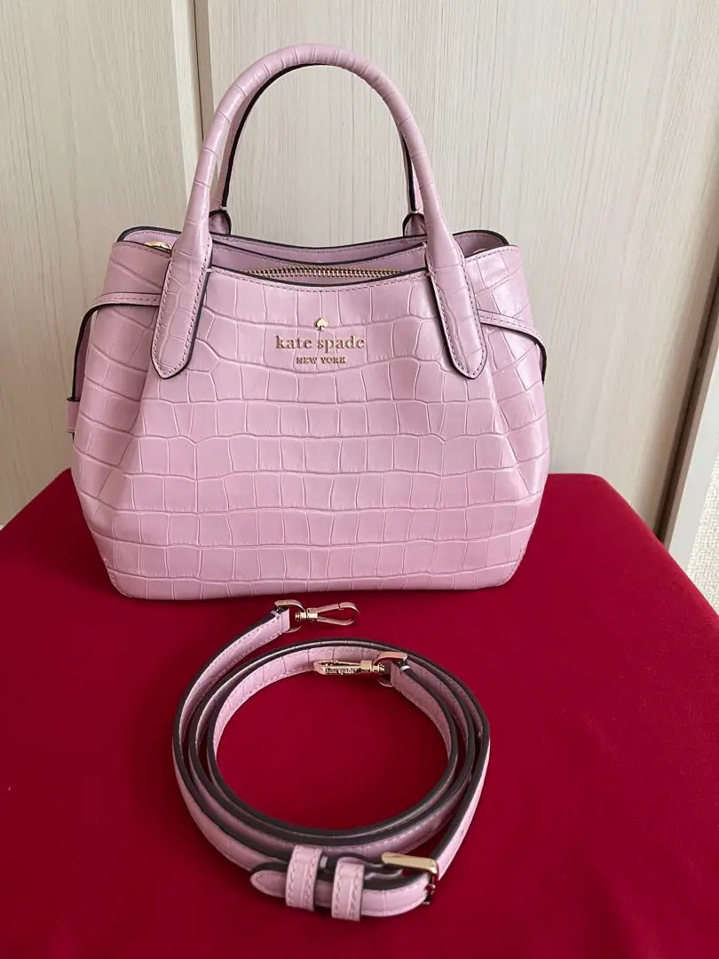 kate spade ダンプリング スモール サッチェルピンク新品未使用 2025年最新】ダンプリング スモール サッチェルの人気アイテム