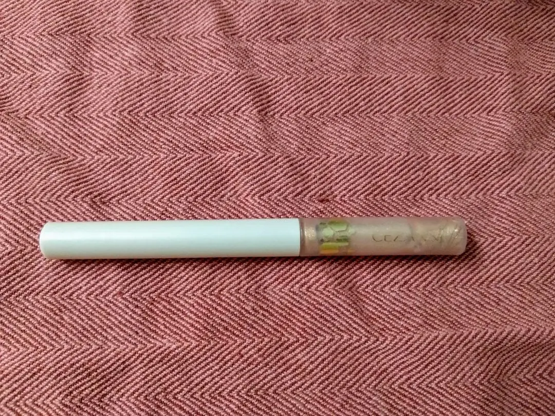 Thumbnail of Cezanne Glow Liquid Liner 02 Moon Beige