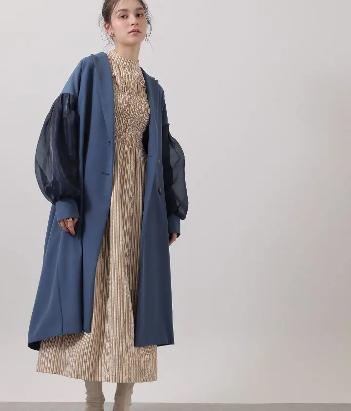 新品Limue ワイドスリーブノーカラーパイピングコート