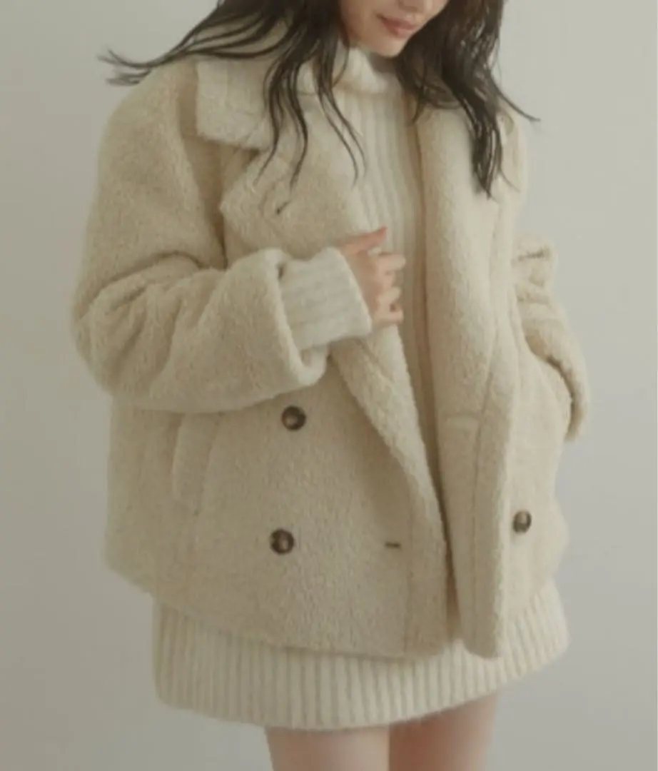 ACYM モコモコアウター　アシーム　cream コート Teddy volume short コート ALL ACYM ONLINE SHOP