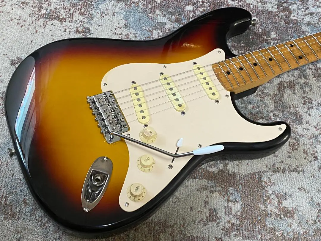 極美品希少モデル★Squier ストラトキャスター　シルバーシリーズ　ビンテージ Squier SilverSERIES Made in JAPAN