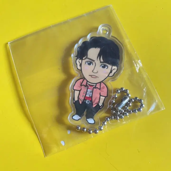 Thumbnail of Hokuto Yoshino Acrylic Keychain HH