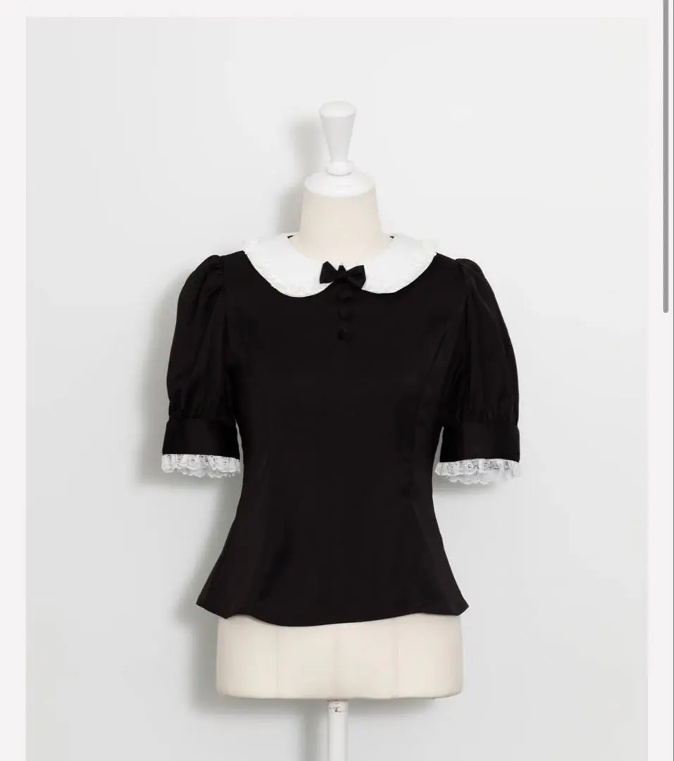 Thumbnail of pium Whip Frill Collar Blouse Black