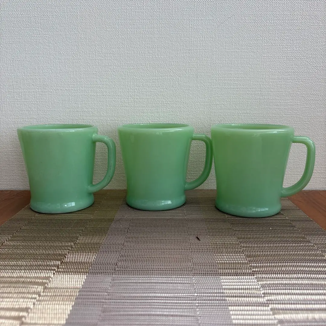 【GLASSロゴ】D ハンドル マグ アイボリー フラットボトム１点　＃004 GLASSロゴ】D ハンドル マグ アイボリー フラットボトム1点 ＃004