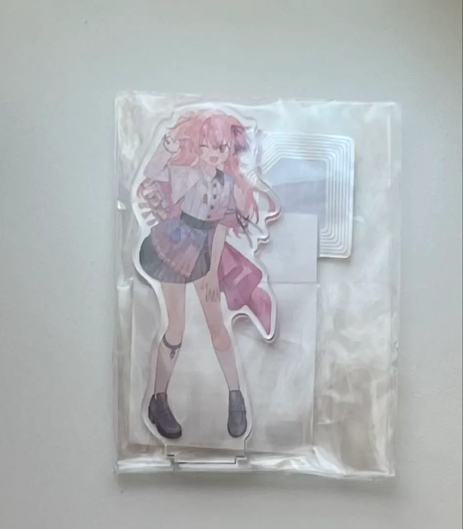 Thumbnail of Project Sekai Airi Momoi 4th Anniversary Virtual Live Acrylic Stand