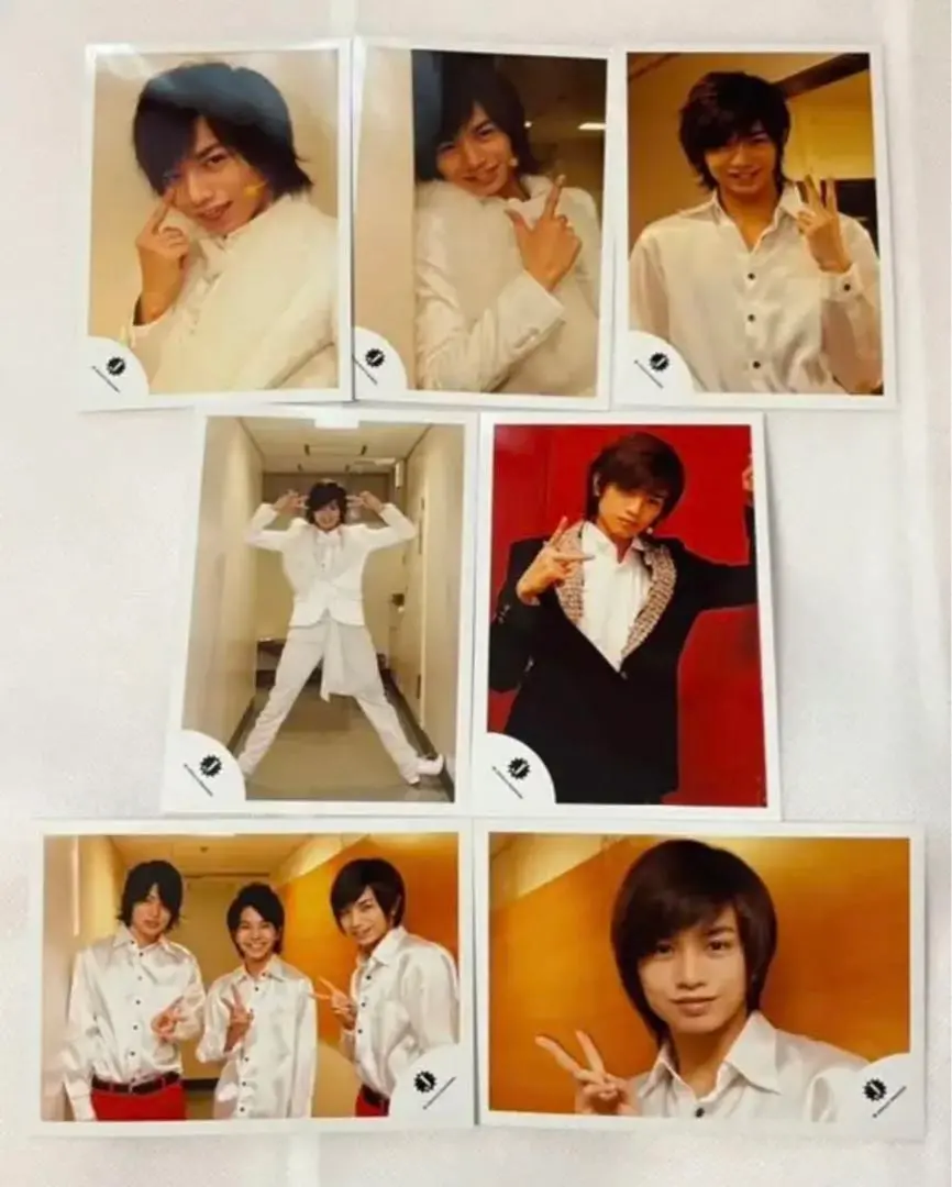 Thumbnail of Kento Nakajima Official Photo (J logo) - 7 photos