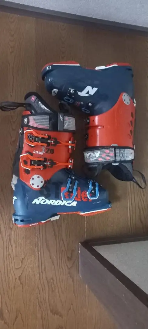 ソール交換可　Nordica strider 295mm FLX130 ソール交換可Nordica strider 295mm FLX130