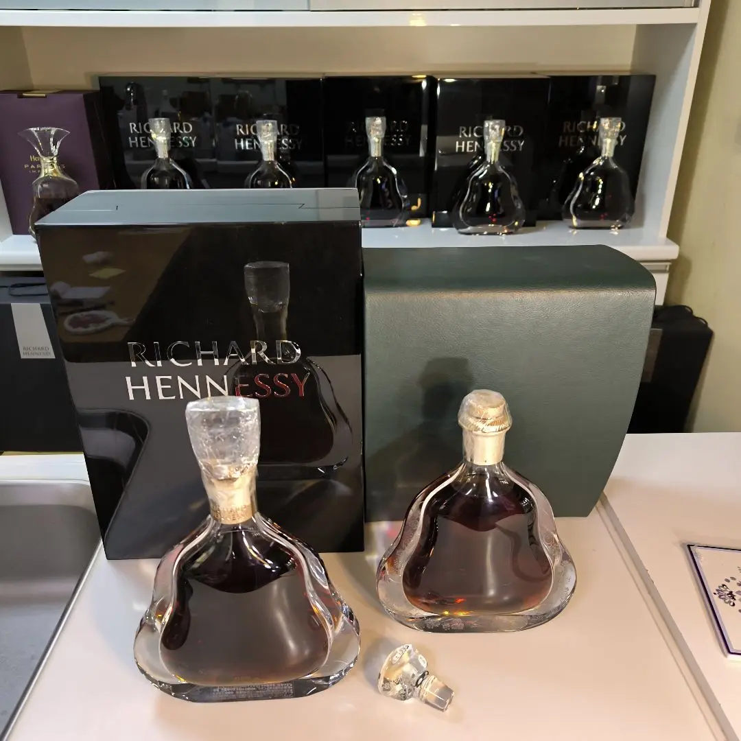 新型リシャール ヘネシー UG2022 700ml 新品 未開封 受託販売] Richard Hennessy ( リシャール ヘネシー ) by