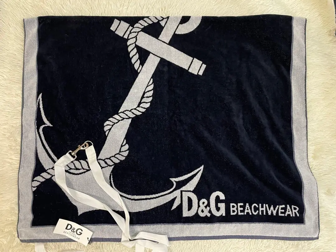 ドルチェアンドガッバーナ DOLCE&GABBANA 大判 ビーチタオル 黒 イタリア製 D&G(ドルチェ＆ガッバーナ)超大判ビーチタオル（バス