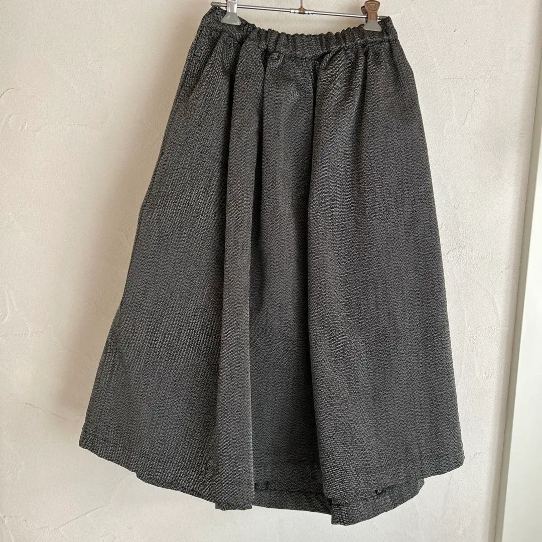 コムデギャルソン コムコム リボン スカート 24SS コムコム コムデギャルソンCOMME des GARCONSウールリボン装飾