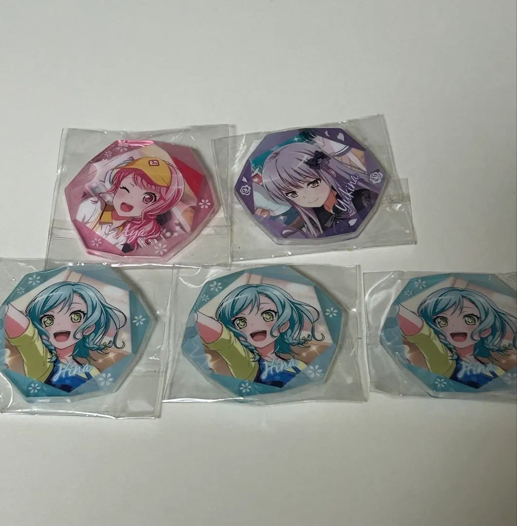 Thumbnail of Bandori Acrylic Badges: Aya Maruyama, Yukina Minato, Hina Hikawa. Individual sales available.