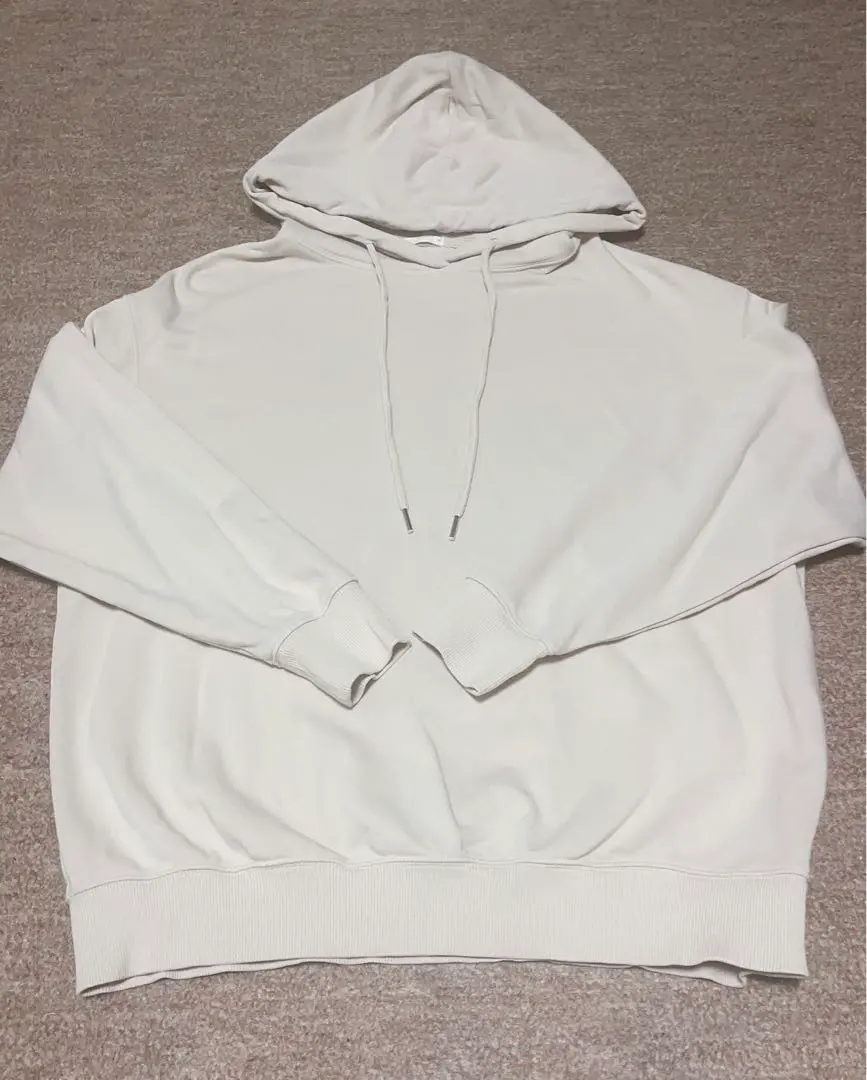Thumbnail of Classic GU Used Clothing Spring Clothes Hoodie Ivory Beige