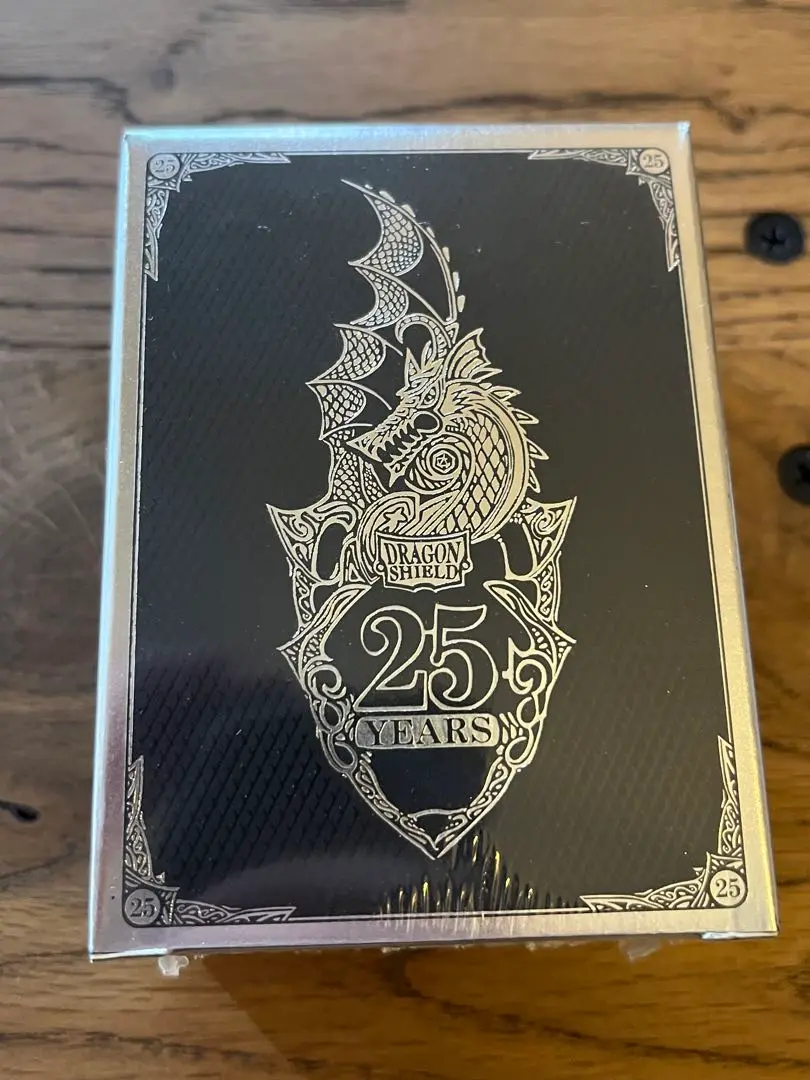 ドラゴンシールド 25周年 レッドゴールド RED GOLD 4箱　新品未開封 ドラゴンシールド スリーブ スタンダードサイズ マットデュアル