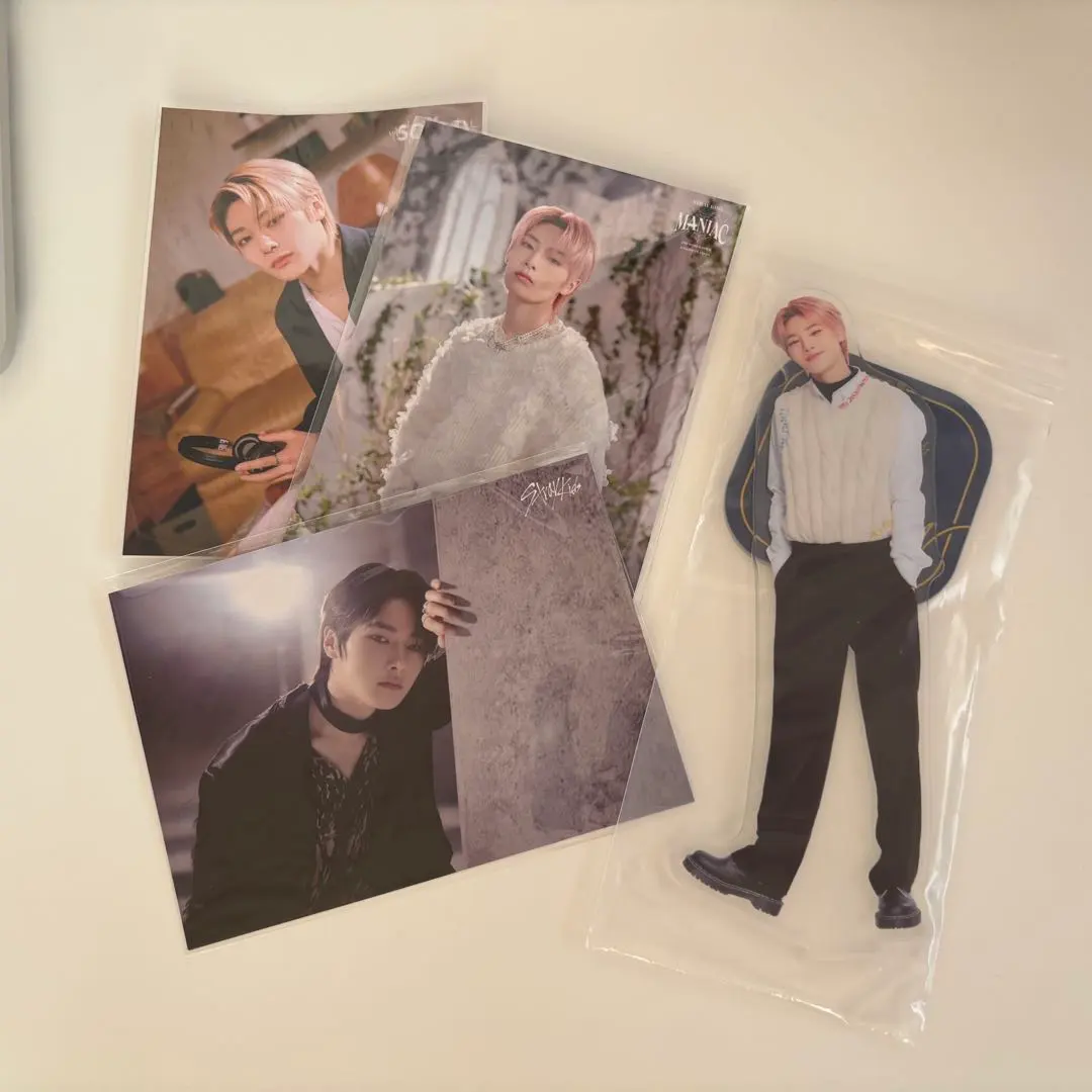 Thumbnail of I.N Acrylic Stand & Bromide Set