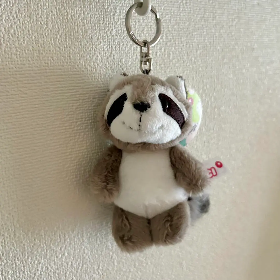 【日本未発売】 NICI ニキ アライグマ 山田涼介 キーホルダー ぬいぐるみ 日本未発売】 NICI ニキ アライグマ 山田涼介 キーホルダー