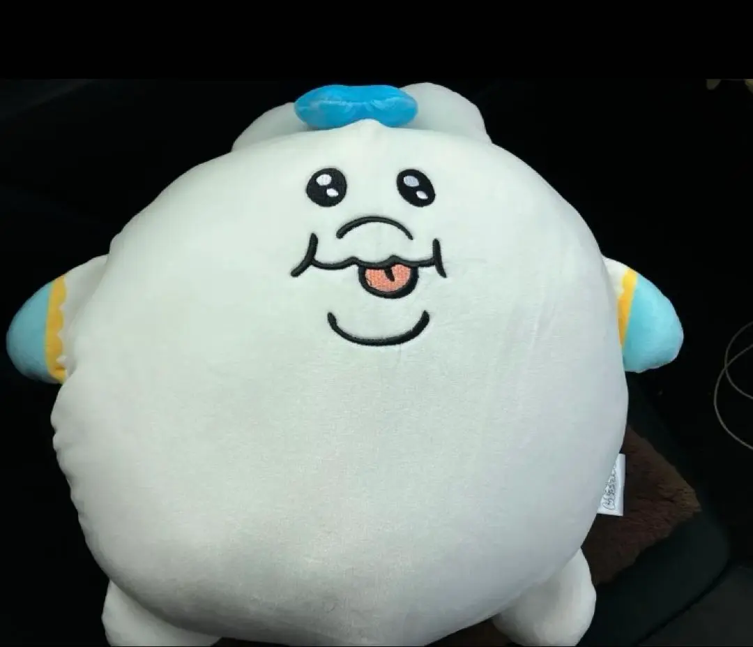 エコメルカリ便限定　んぽちゃむしまむらコラボ　ぬいぐるみクッション2点セット Amazon.co.jp: んぽちゃむ ダイカットクッション ぬいぐるみ 2個