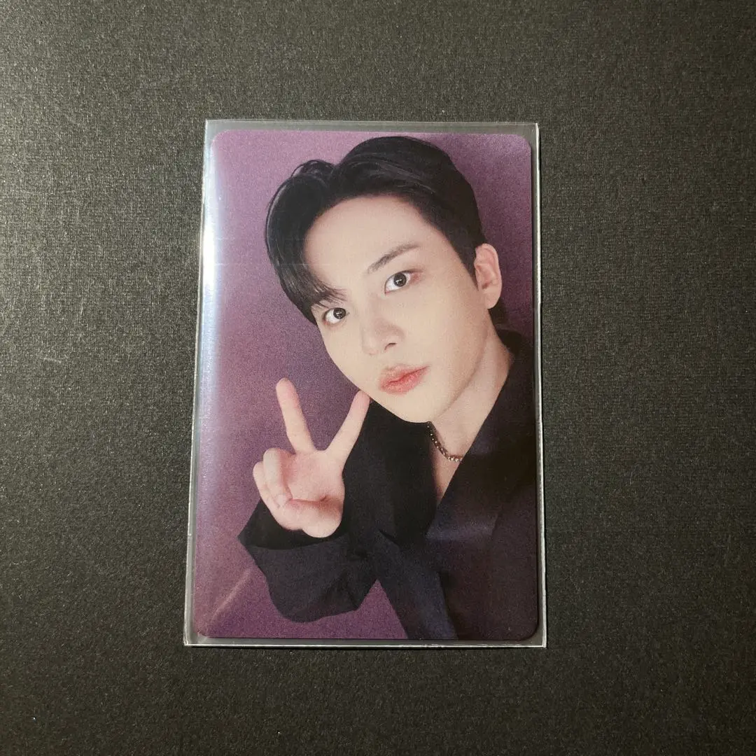 Thumbnail of ATEEZ IN YOUR FANTASY Random Trading Card - Jongho