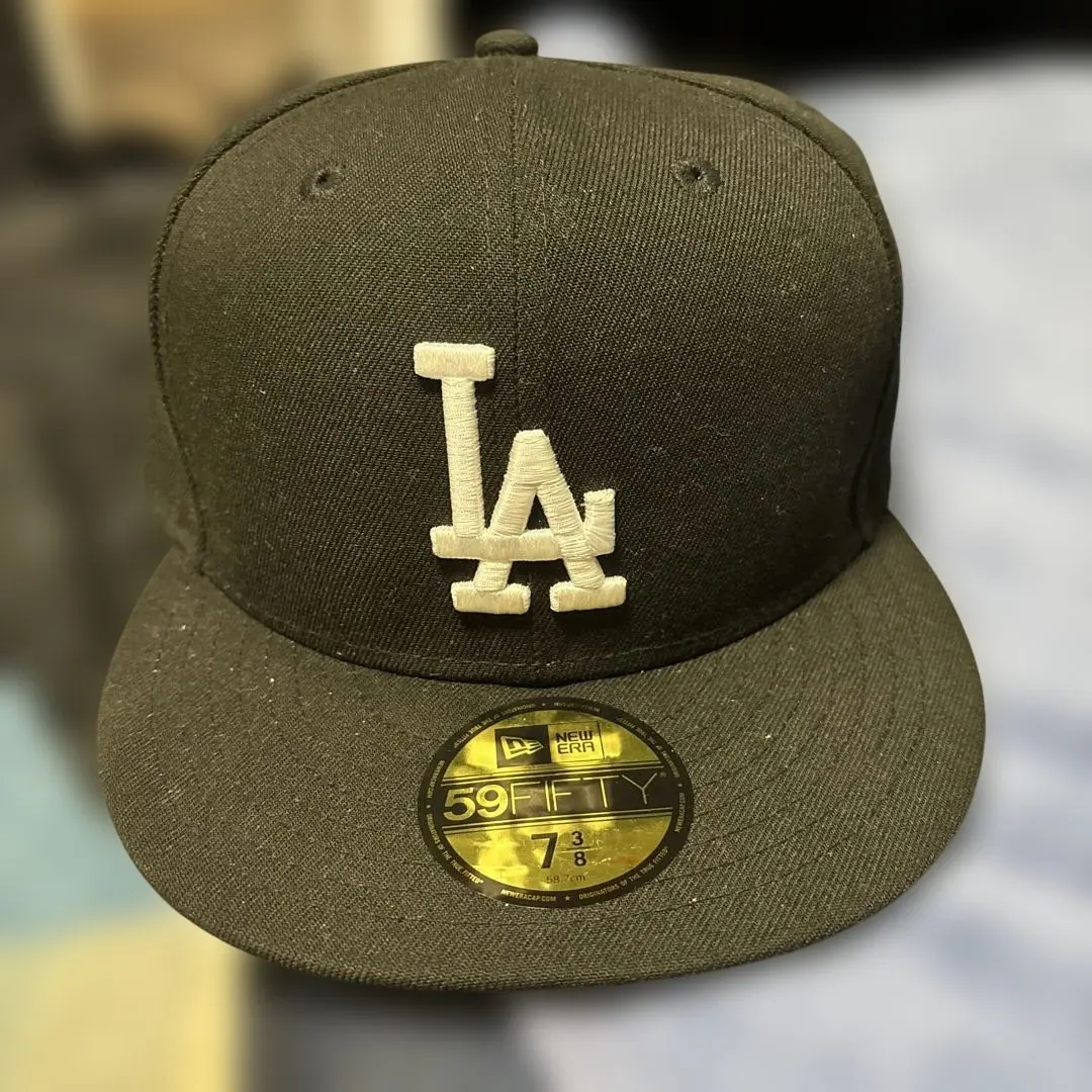 Thumbnail of New Era LA 59FIFTY Black Cap 7 1/4