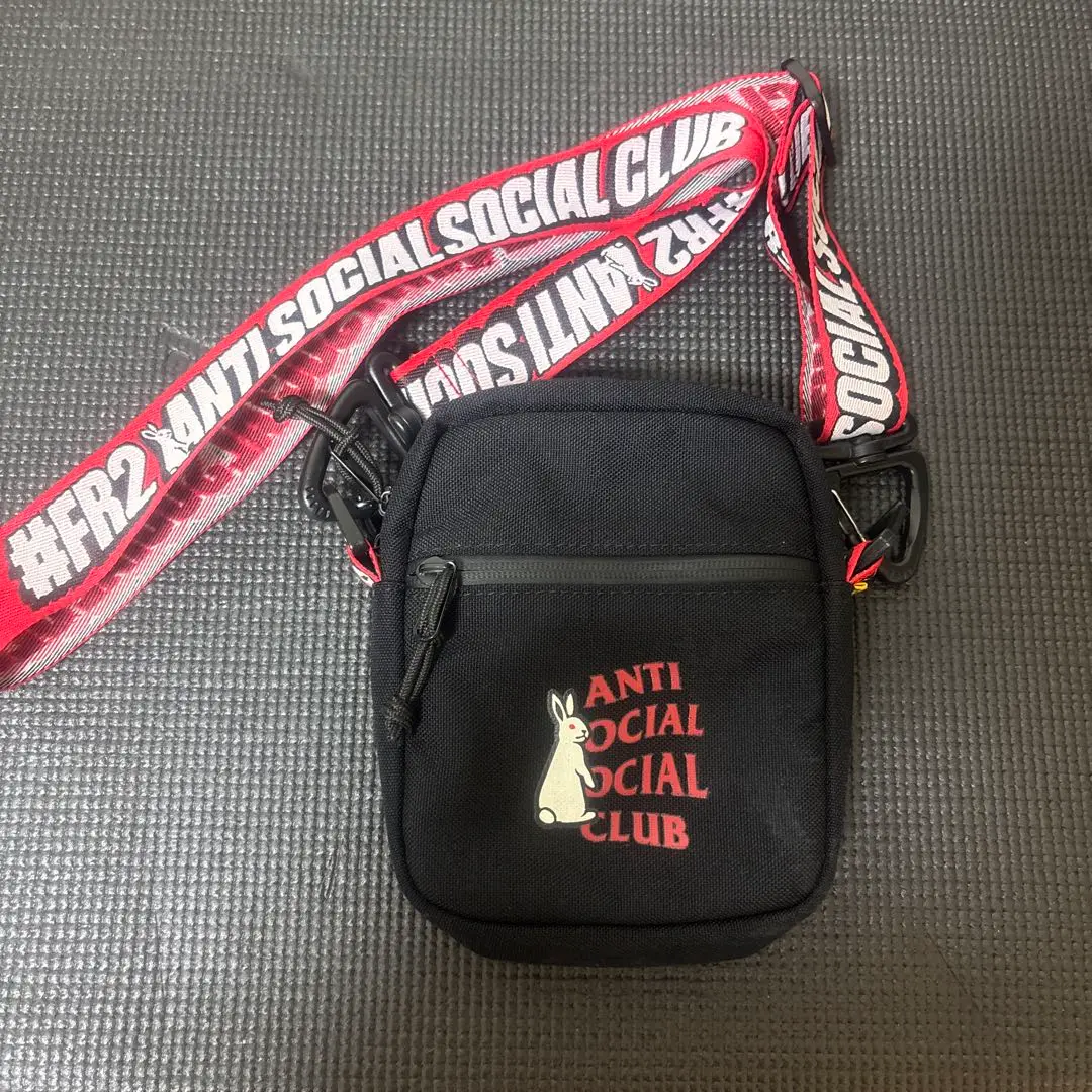 #FR2 × ANTI SOCIAL SOCIAC CLUB ショルダーバッグ FR2×ANTI SOCIAL SOCIAL CLUB】コラボショルダーバッグのご紹介