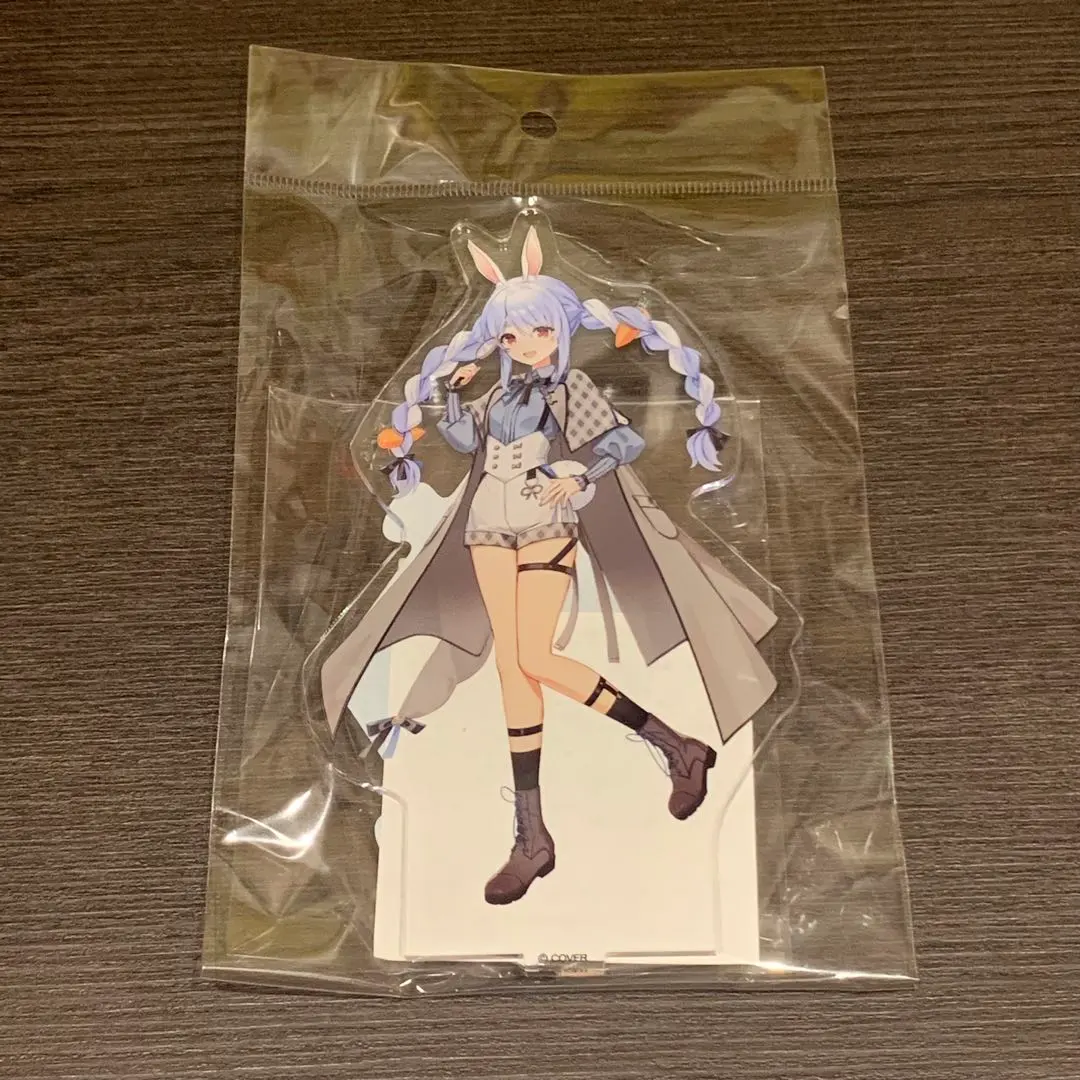 Thumbnail of Usada Pekora Holo Mystery Museum Acrylic Stand