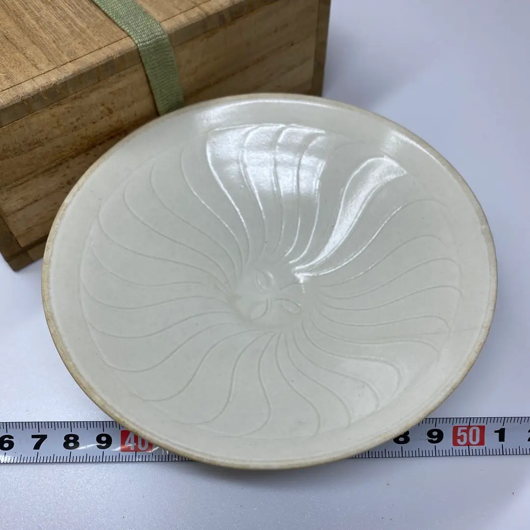 中国宋時代　青白磁茶碗B 口径12.7㎝ 東里7-0117① 中国宋時代 青白磁茶碗B 口径12.7㎝ 東里7-0117①