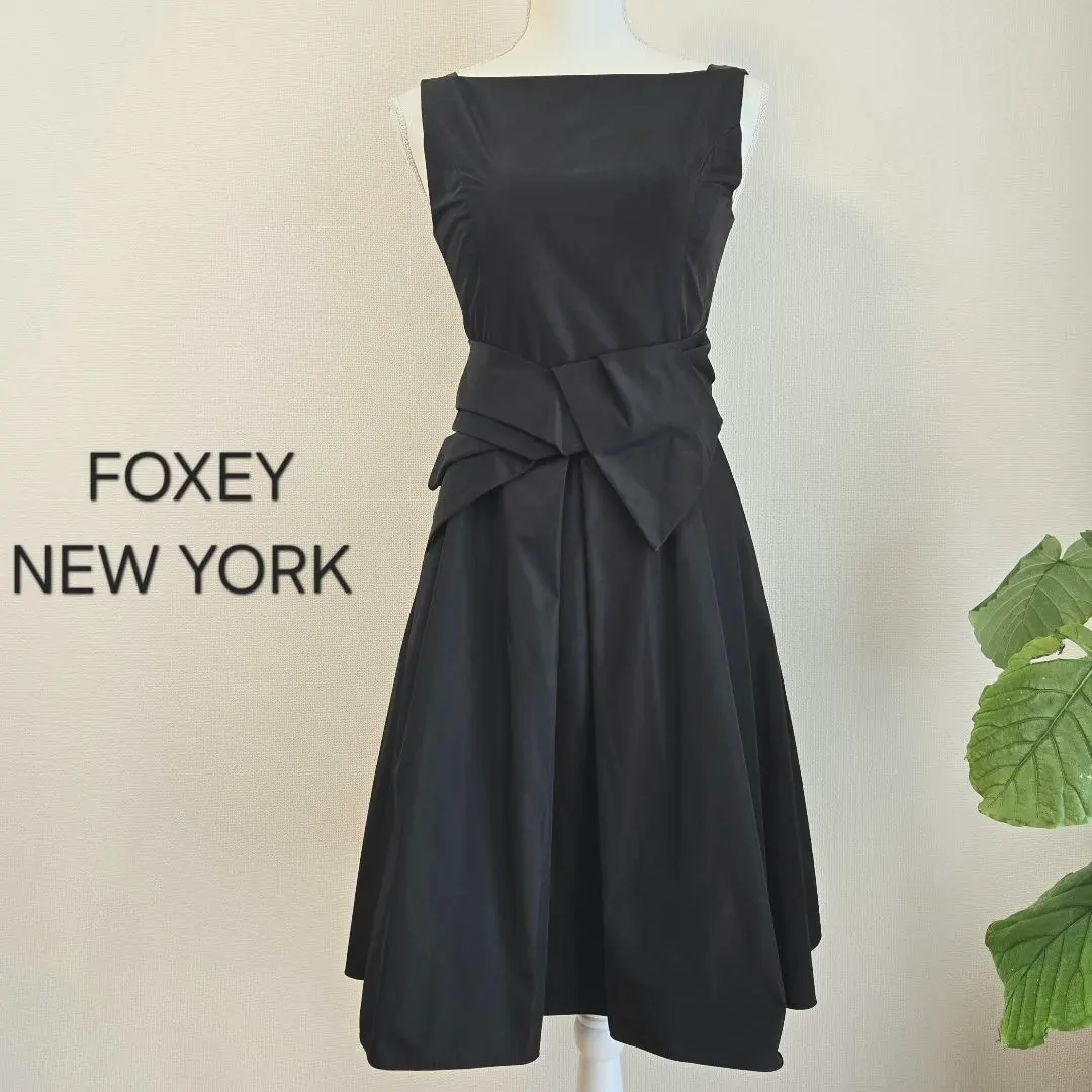 Thumbnail of Excellent Condition FOXEY NEW YORK Dress Black L