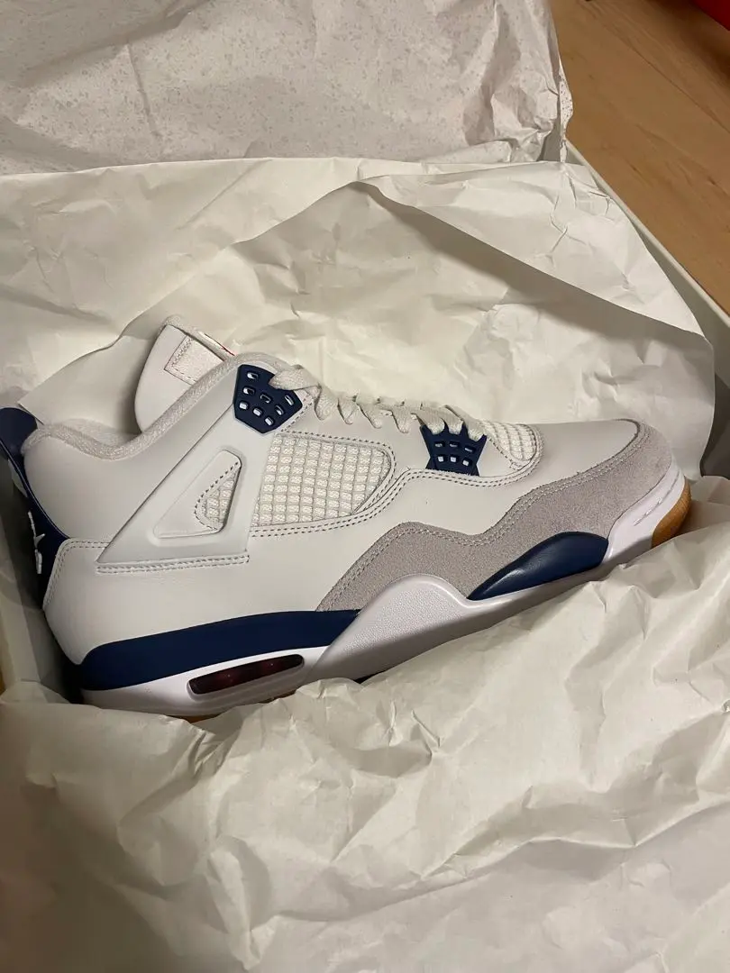 Nike Air Jordan 4 SB 28.5 完璧未使用新品 2025年最新】nike sb エアジョーダン4 28.5の人気アイテム