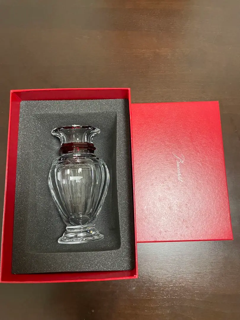 バカラ「アルクール」の壺状の花瓶 バカラ 【名入れ可有料】バカラ Baccarat ベース 花瓶