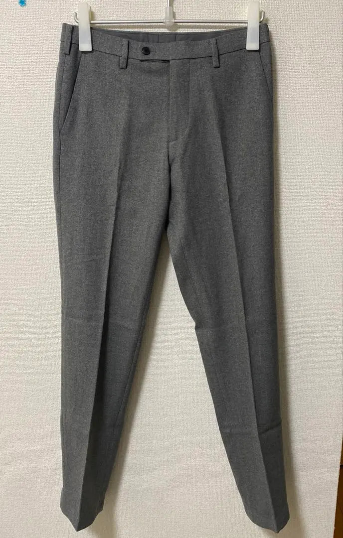 Thumbnail of UNIQLO Kando Pants Soft Touch Wool-like Gray 76