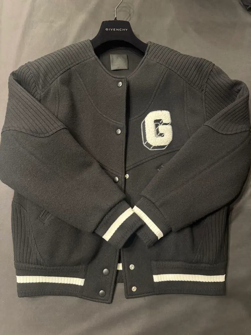 2025年最新】ジバンシィ スタジャンの人気アイテム - メルカリ