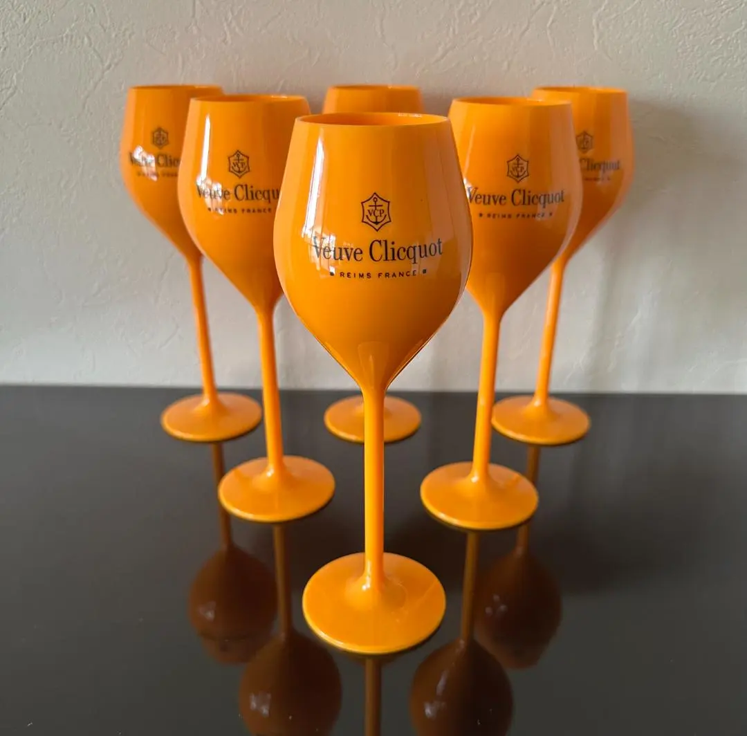 ★★　ヴーヴクリコ　Veuve Clicquot シャンパングラス5ヶ　ワインクーラー　★★ | Veuve Clicquot シャンパングラスプレステージボックスセット