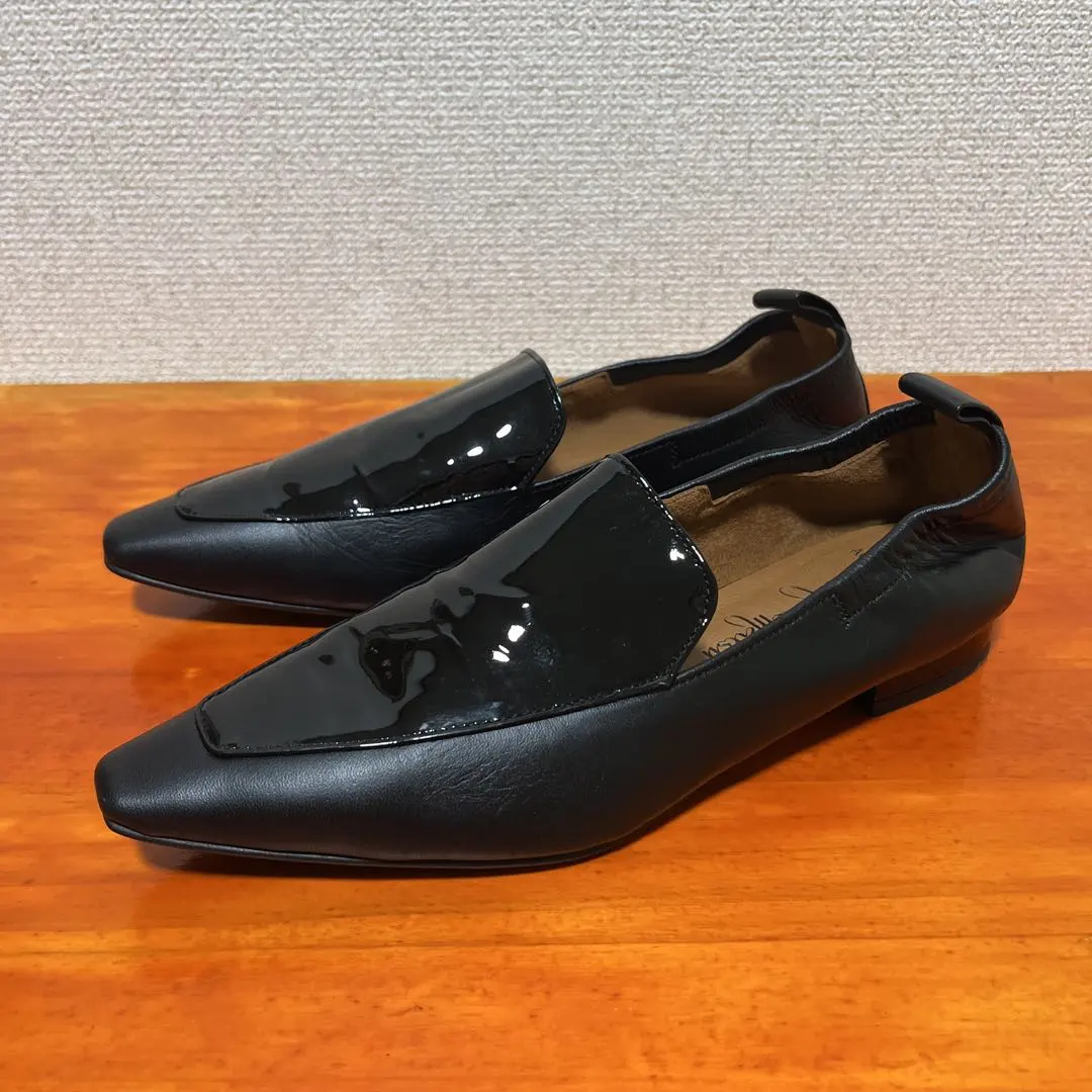 Thumbnail of ❀Beautiful Condition Ginza Kanematsu Aqua Bell Pumps Black 22.5cm