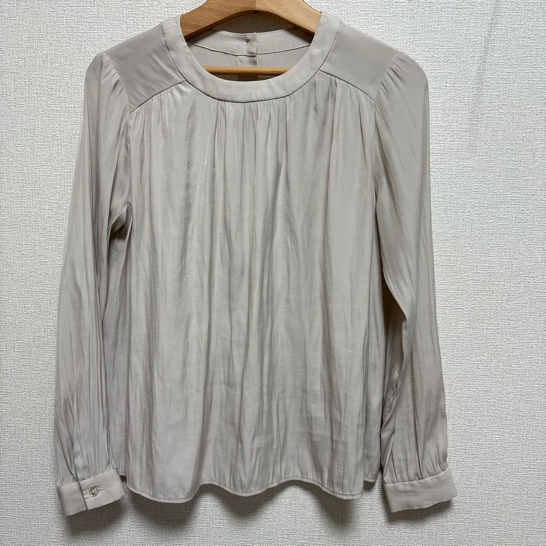 Thumbnail of URBAN RESEARCH ROSSO 2-way long-sleeved blouse - on sale