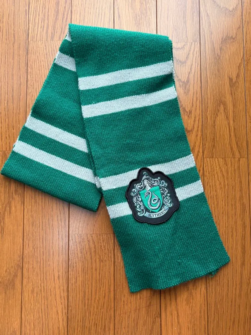 Thumbnail of Harry Potter Slytherin scarf