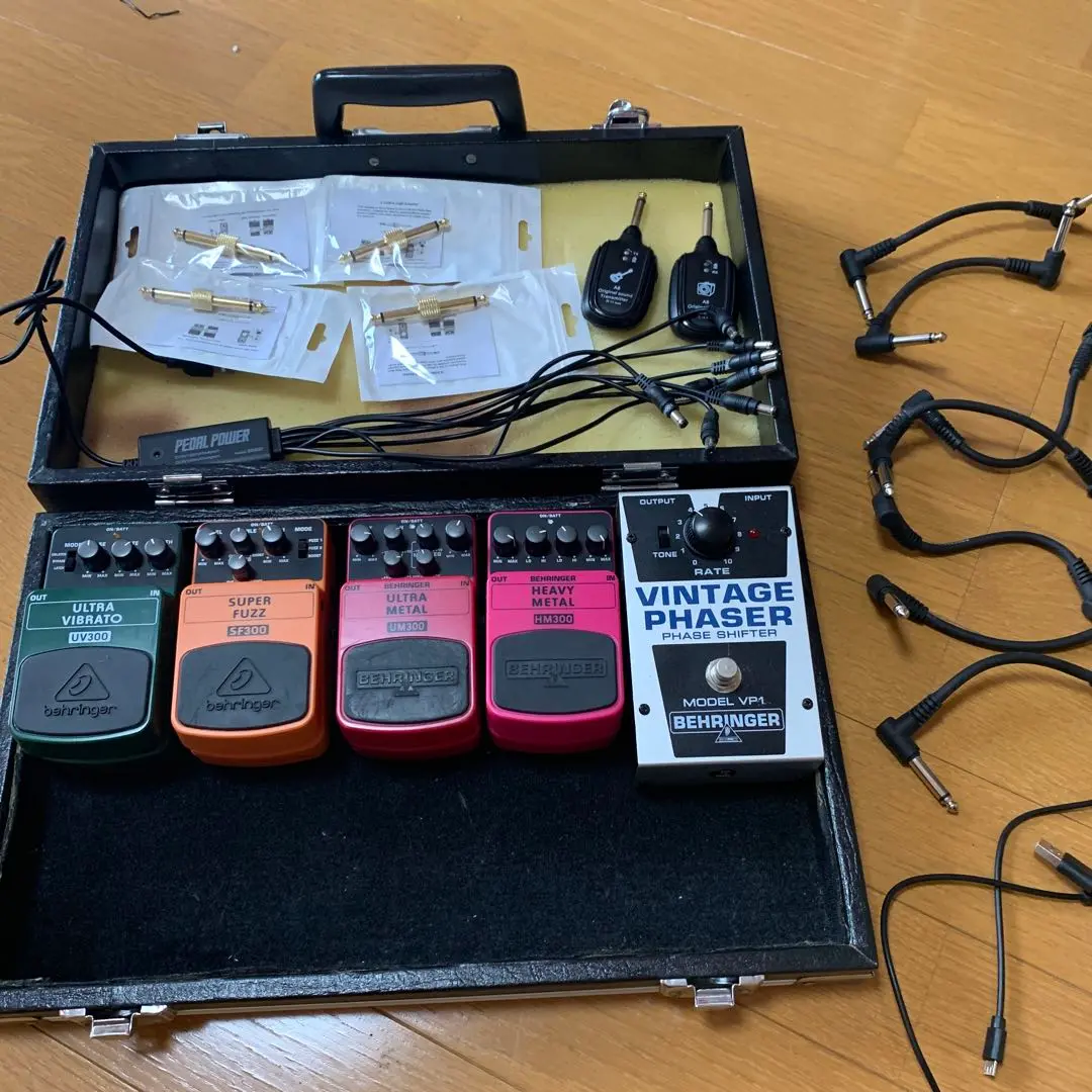 使用数回 極美品 BEHRINGER SF300 エフェクター BEHRINGER SF300 SUPER FUZZ ファズ｜FULL-TEN
