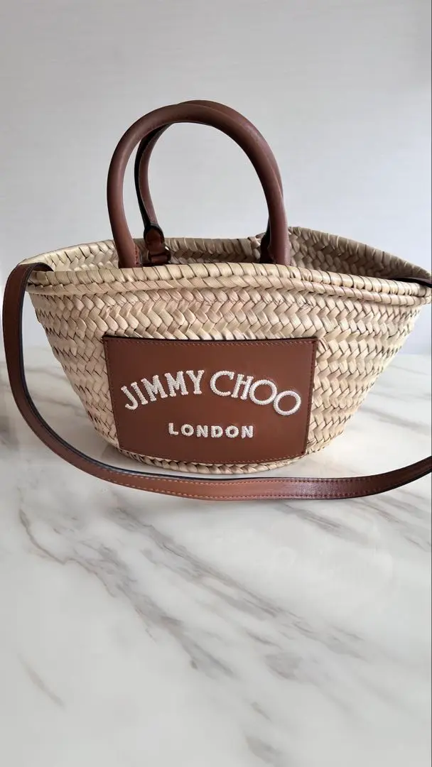【準美品】JIMMY CHOO ベージュ かごバッグ 2025年最新】Jimmy Choo カラー：ベージュ系 かごバッグの人気