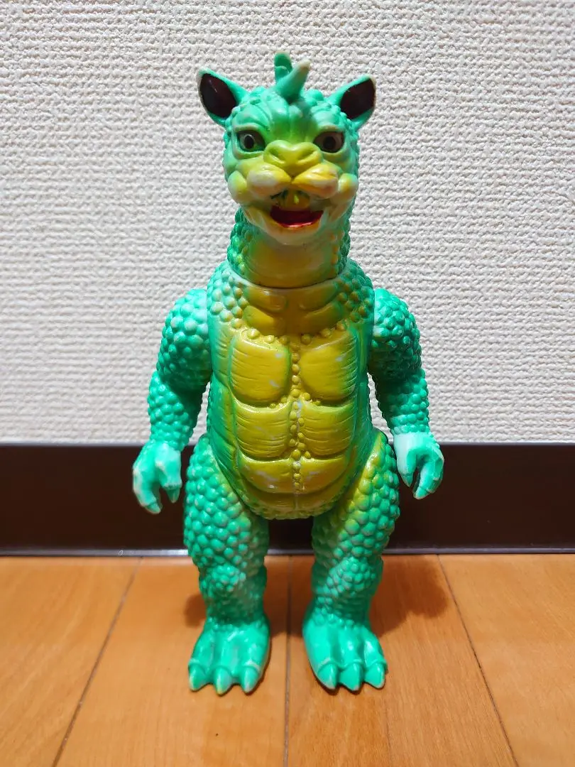 ガバラ　ブルマァク　ソフビ ブルマァク 当時物 ガバラ ソフビ 円谷プロ - メルカリ