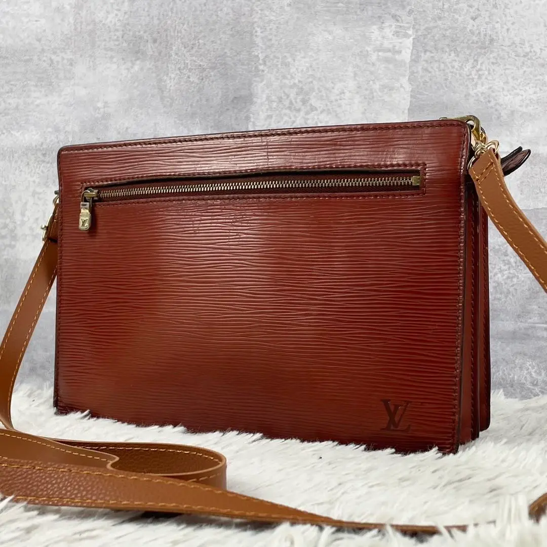 訳あり　ルイ・ヴィトン M52112 アンギャン ショルダー クラッチバッグ 楽天市場】LOUIS VUITTON ルイ ヴィトン エピ アンギャン