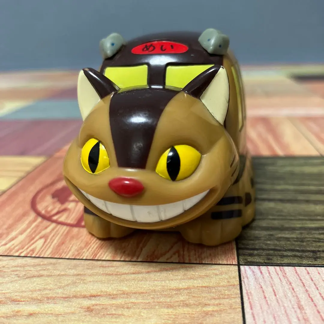 ジブリパーク　プルバックコレクション　ネコバス　トトロ　３個セット となりのトトロ プルバックコレクション（トトロをのせてはしる