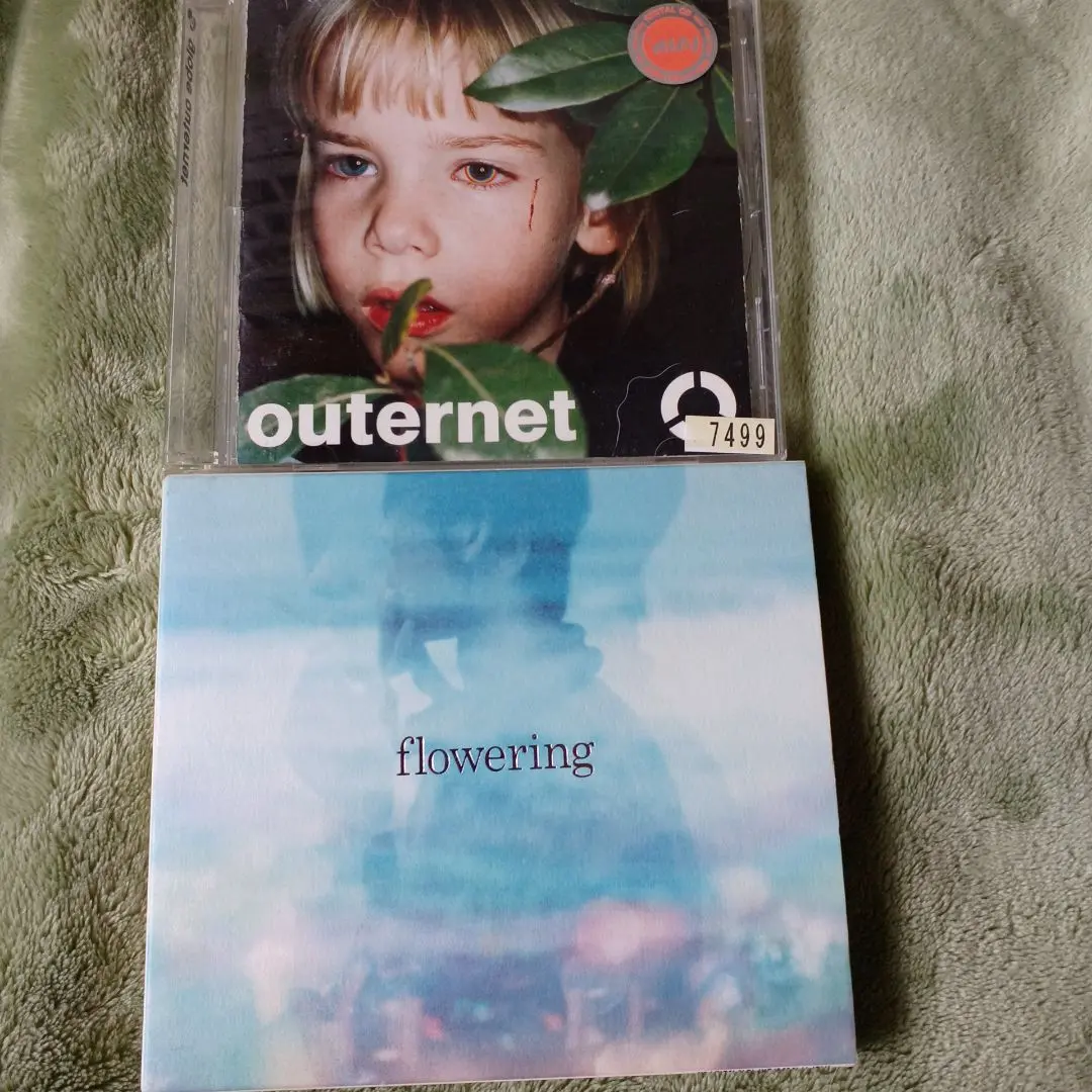 globe/outernet/告知ポスター Yahoo!オークション -「globe outernet」の落札相場・落札価格
