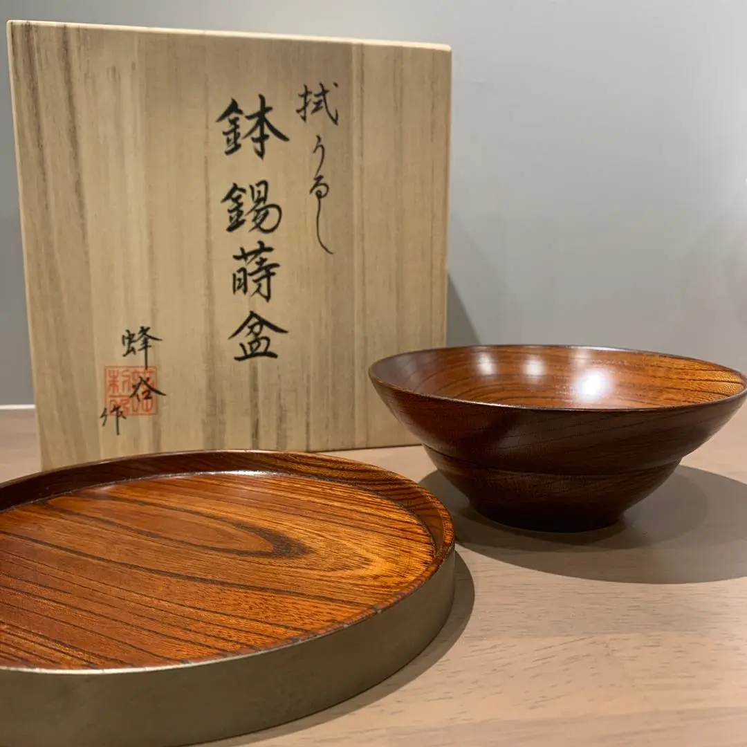 蜂谷隆之　作　漆重箱 蜂谷隆之：漆 /錫蒔きの長角重｜うつわ SouSou｜Online Shop