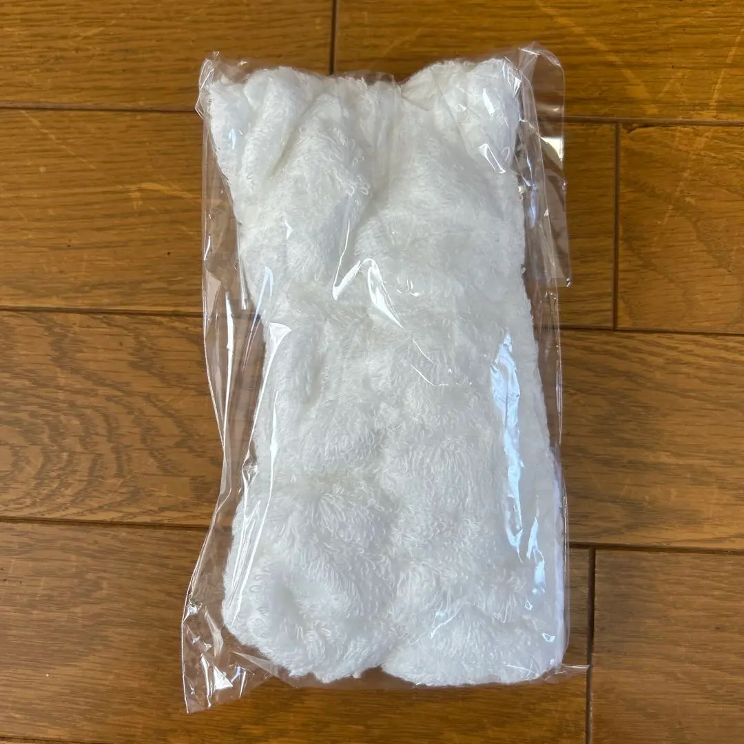 Thumbnail of Environ White Hair Turban, 100% Cotton, Made in Japan